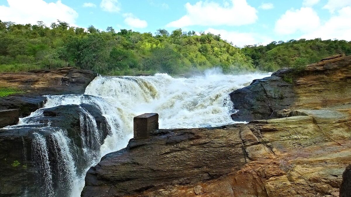 Murchison Falls - Things to do & see in Murchison Falls National Park - Hiking up Murchison Falls