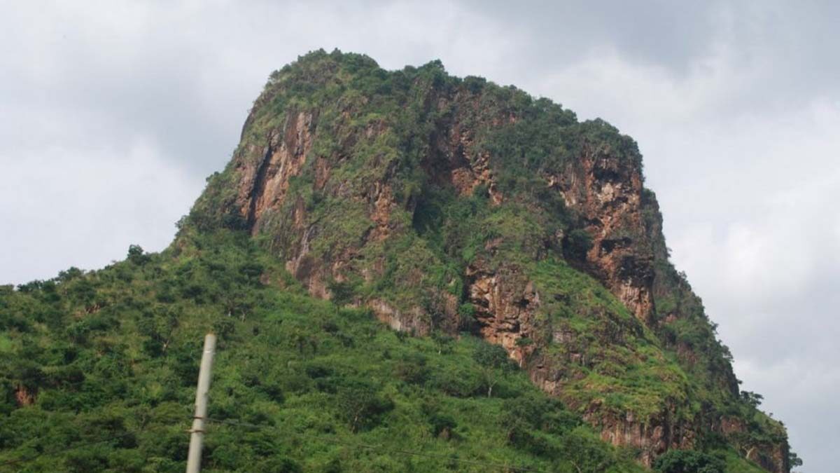 Hiking the Tororo Rock in Uganda