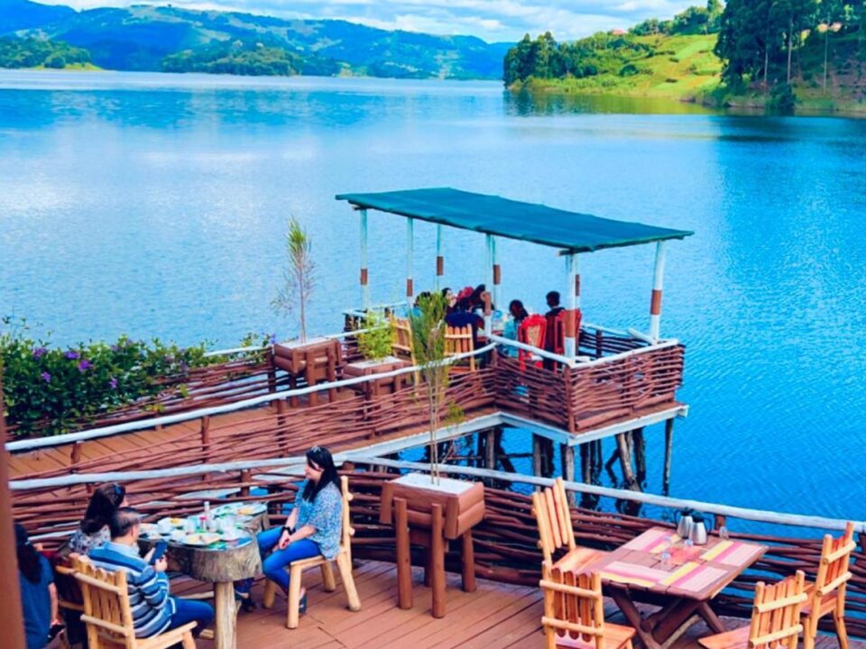 Lake Bunyonyi Rock Resort