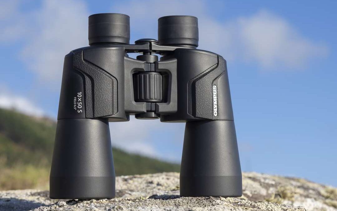 Best Binoculars for a Uganda Safari Africa