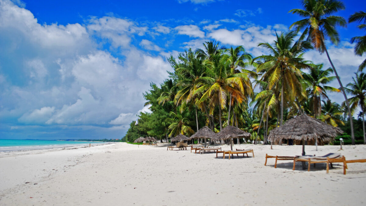 4-Day Zanzibar Beach Holiday Safari