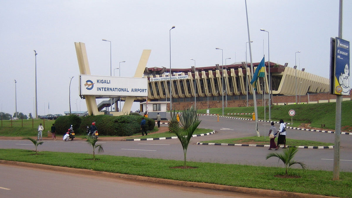 Closest Airports for Gorilla Trekking in Africa
