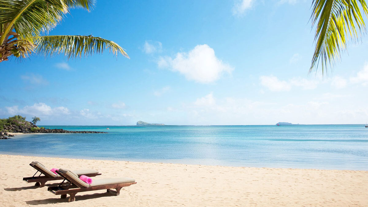 Combine Gorilla Trekking and a Mauritius Beach Holiday - Gorilla Trekking in Uganda and Relaxing Mauritius Beach Holiday